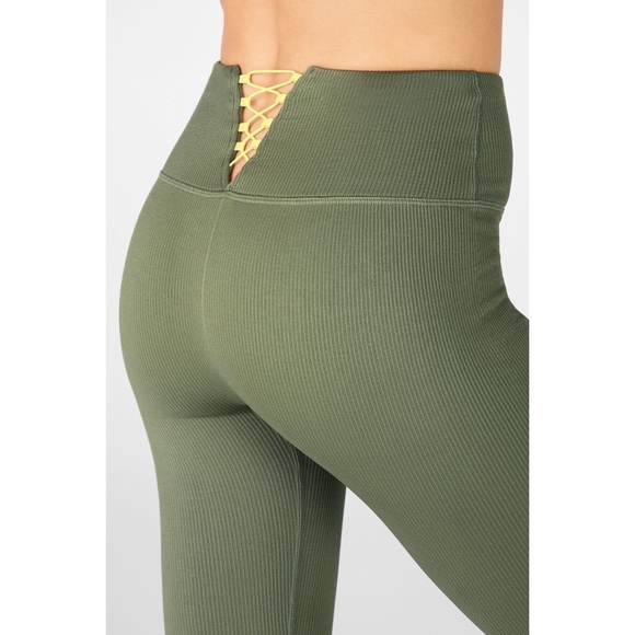 Fabletics - High-Waisted Seamless Rib Legging - Green - Size: Large - Picture 3 of 3